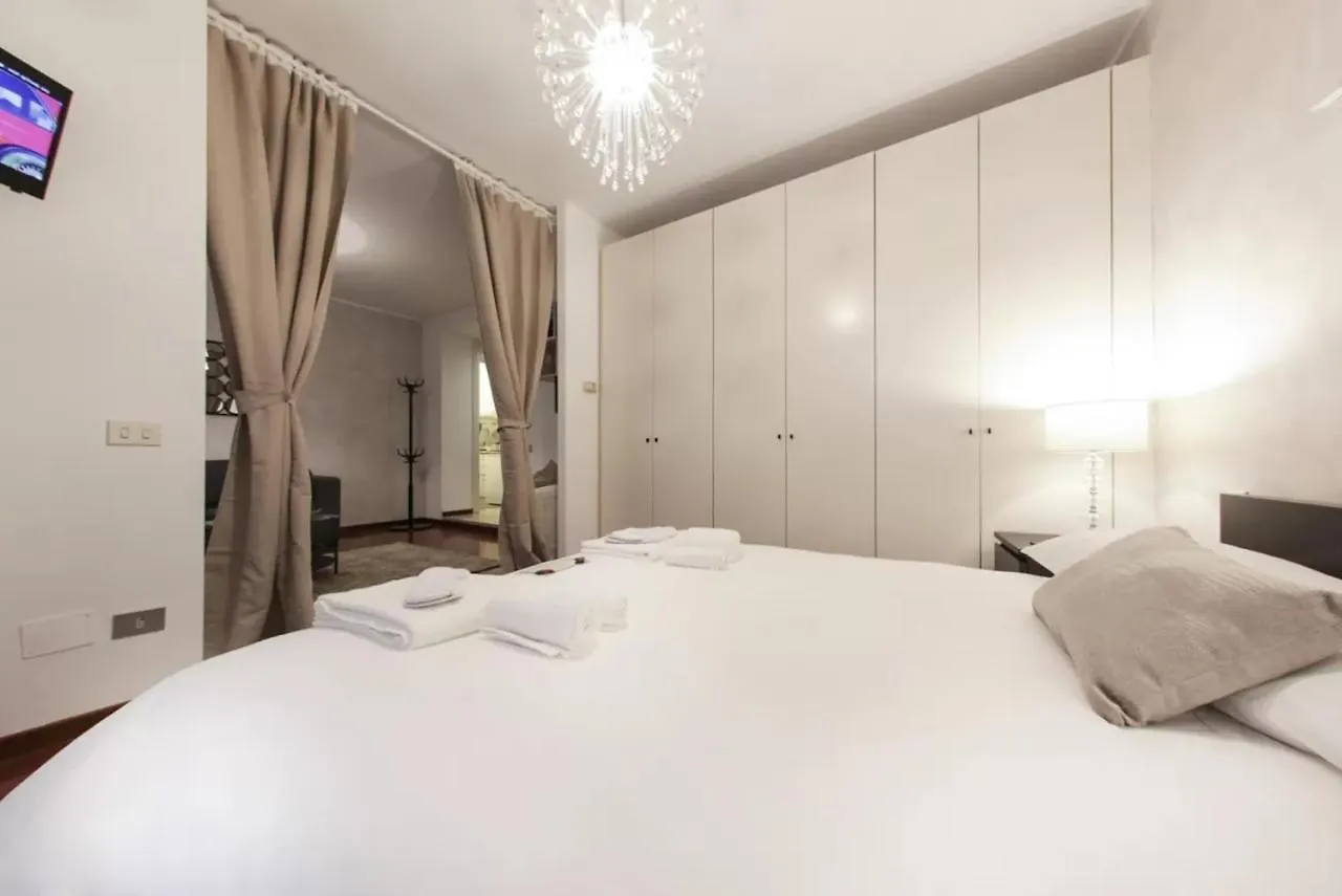 Italianway - Unione 8 Daire Milano