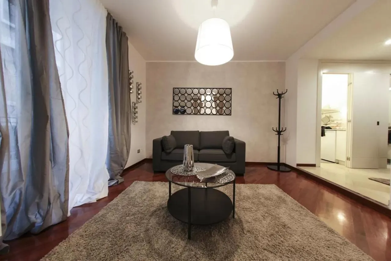 Italianway - Unione 8 Apartment Milan Italy